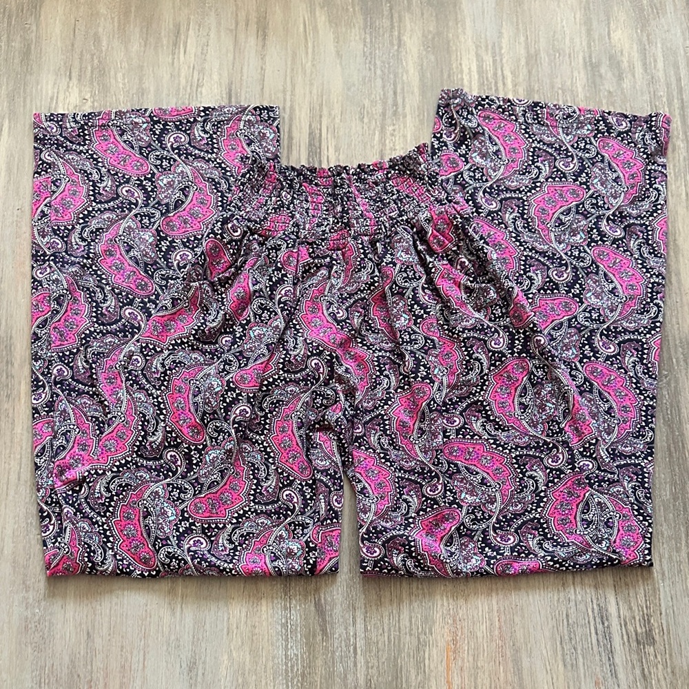 Urban Coco Paisley Print Casual Pants Pink and Black
